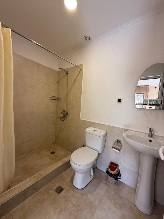 Classic Triple Room — photo 3